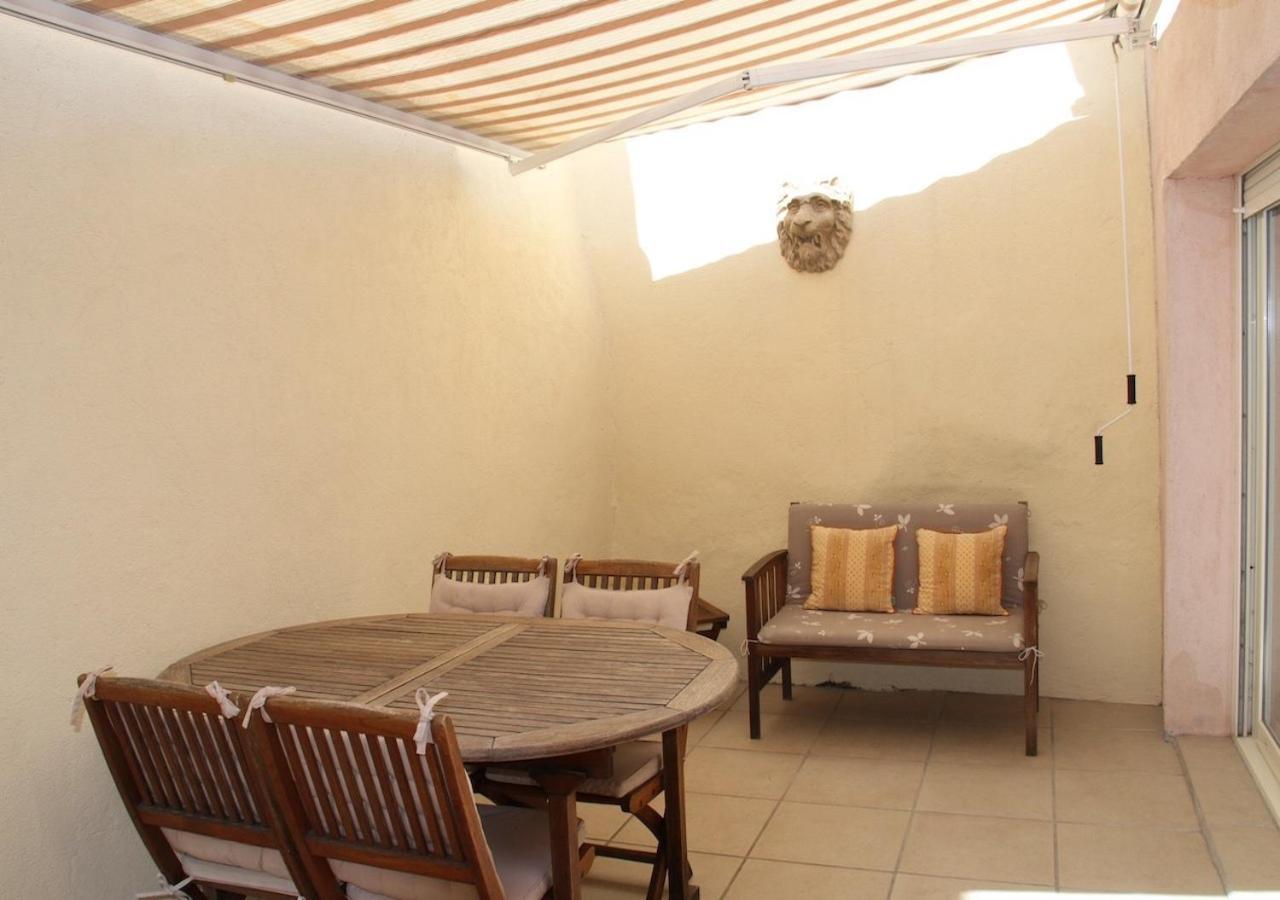 Agreable Maison De Ville Eyragues Zewnętrze zdjęcie